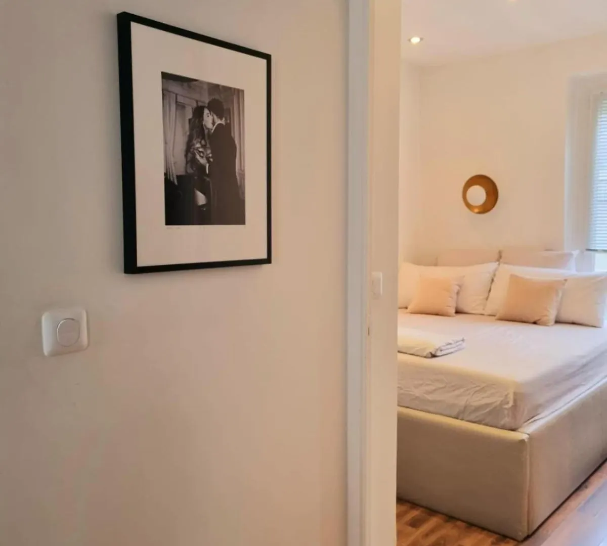 Appartement De Charme Dans Les Batignolles Párizs Apartman